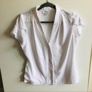 [Calvin Klein] White V-neck